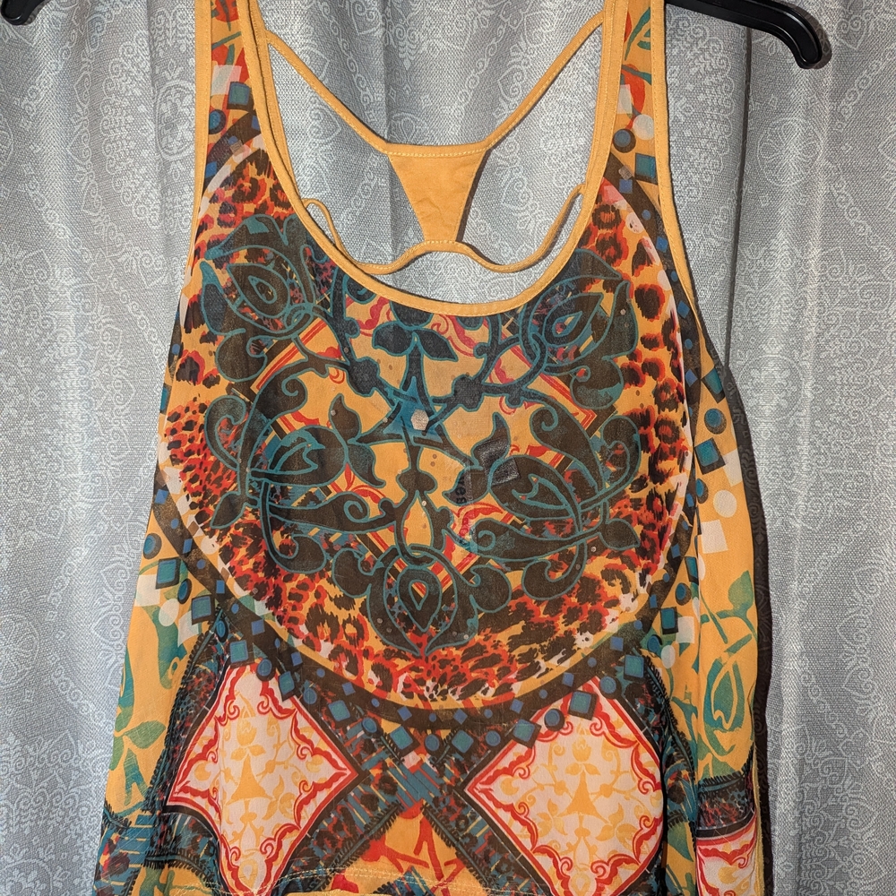 3 For $25 🌻 Colorful Geometric Women's Tank Top